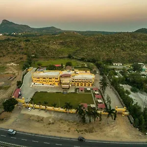Resort Gold Nest Rubystone Heritage