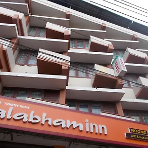 https://kalabam-inn.kerala-hotels.net